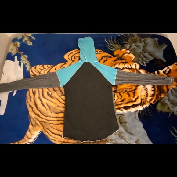 MEDIUM, BUCKLE, BKE, SWEATSHIRT, LIGHT - Picture 2 of 3